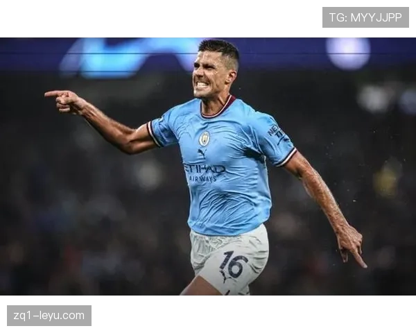 曼城队友盛赞罗德里：冷静指挥官成球队无形支柱，稳健表现奠定胜局