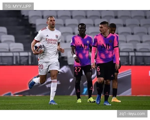 里昂足球队强势冲刺赛季巅峰，亮眼表现点燃球迷期待